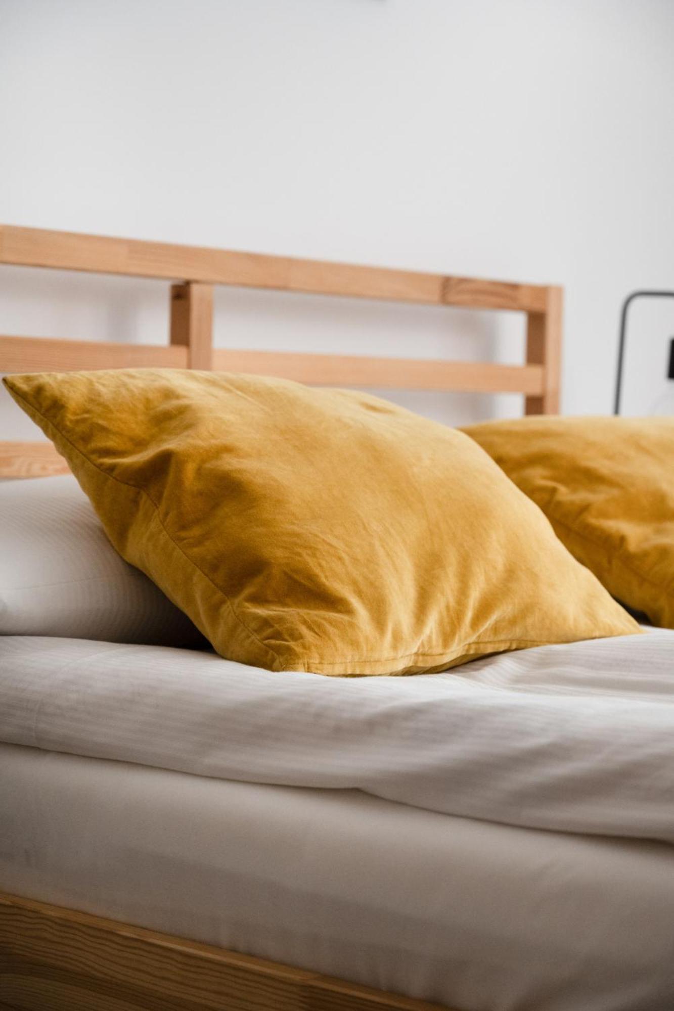 Klasyczny Apartament Z Balkonem We Wroclawiu By Noclegi Renters Екстериор снимка