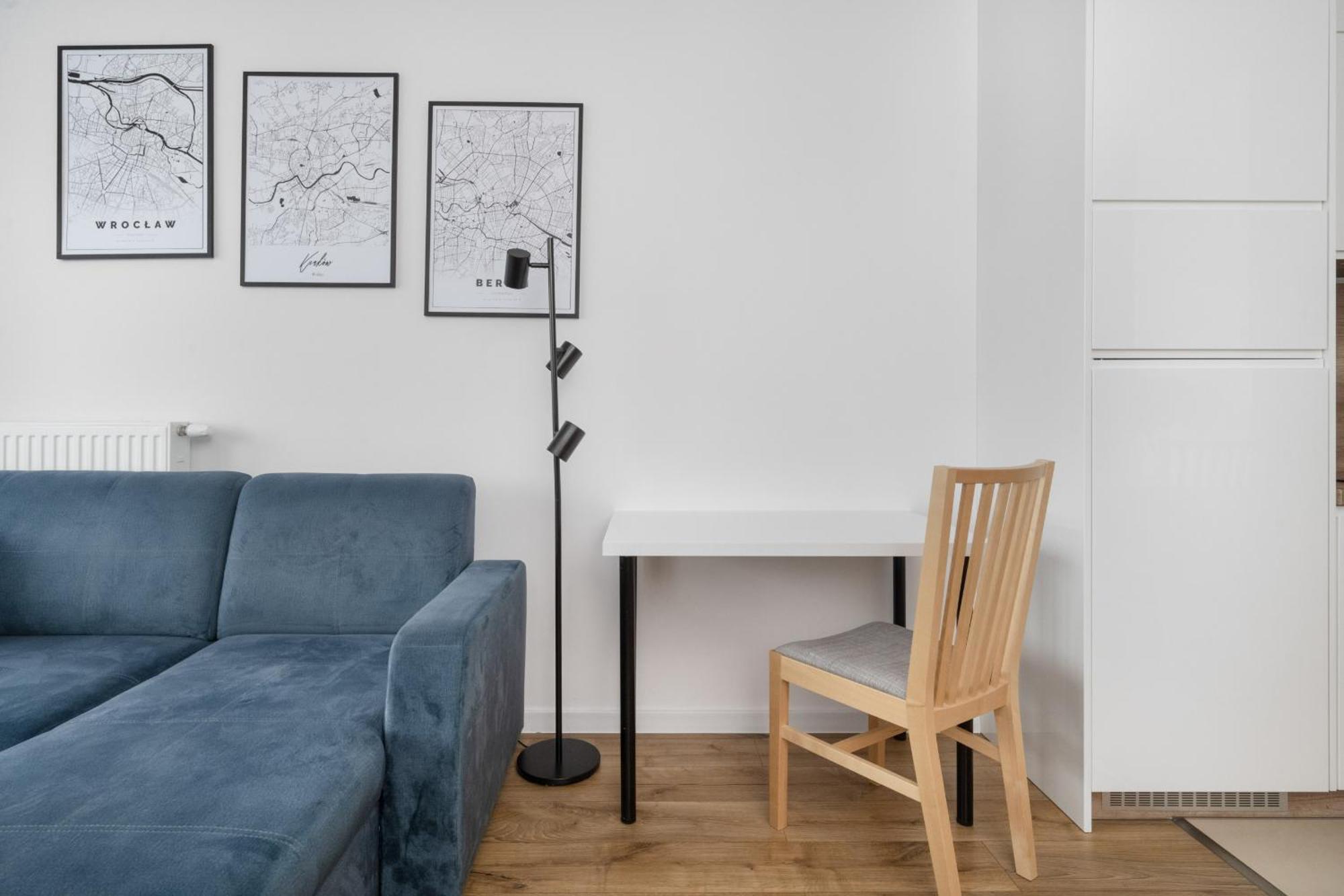 Klasyczny Apartament Z Balkonem We Wroclawiu By Noclegi Renters Екстериор снимка